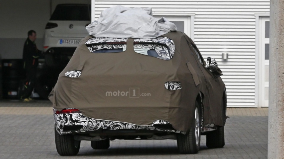 Audi тестирует новое поколение Q3