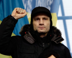 Кличко звернувся до народу: "Влада Януковича має піти"