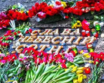 Еще трое героев умерли в больницах - Небесная сотня теперь насчитывает 98 человек