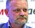 "Олігархів найбільше влаштовує Порошенко"