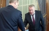 Експерт пояснила, яку роль виконує Жириновський на тлі Путіна