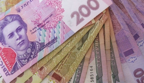 Гривня на міжбанку зміцнилася на 10 копійок