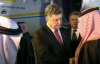 Порошенко пересів на український літак
