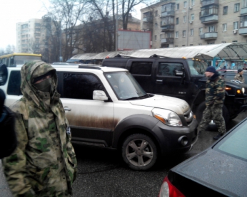 "Айдар" заблокировал движение на Воздухофлотском проспекте