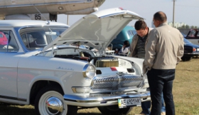 Сегодня начался фестиваль OldCarLand