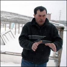 Предприниматель Василий Бляхар на своем пока еще ”необжитом” приусадебном участке