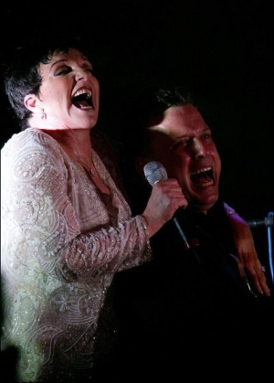 Американська співачка Лайза Міннеллі виступила на святкуванні 11-річчя радіостанції ”Срібний дощ” у Москві