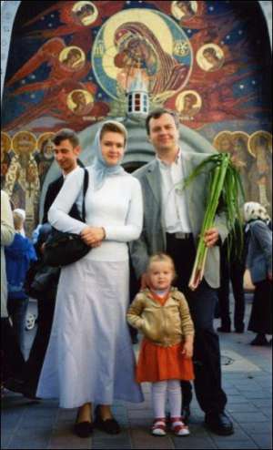 Ігор Шумак з дружиною Вікторією і донькою Єлизаветою за місяць до арешту
