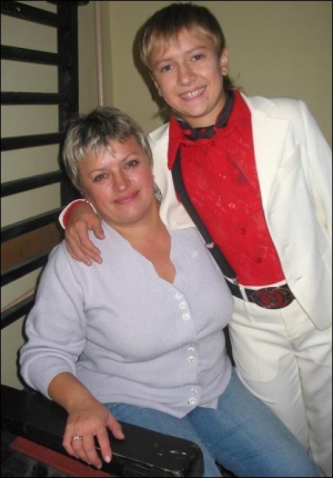 Мама Назара Слюсарчука работала воспитательницей детсада, а теперь посвятила жизнь сыну