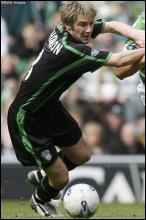 Кевин Томсон покинул "Хибс"