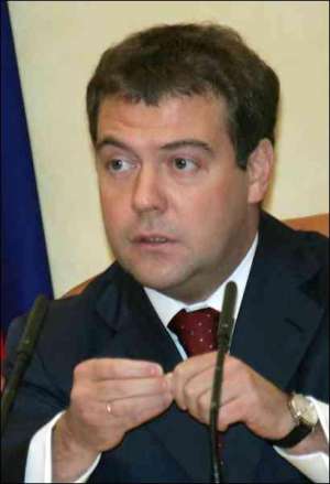Дмитро Медведєв каже, що цього року на програму газифікації буде виділено 20 мільярдів рублів або близько 800 мільйонів доларів