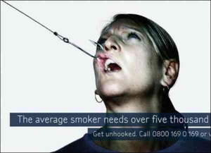 Тысячи жалоб относительно новой рекламы против курения направили жители Великобритании в министерство здравоохранения. Пишут, что она их унижает и возмущает, а дети вообще пугаются