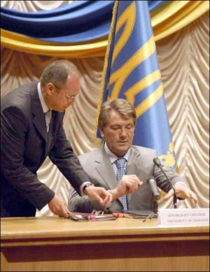Виктор Ющенко считает, что оппозиции и коалиции больше нечего сказать друг другу