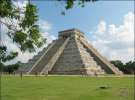 Піраміда Чичен-Ітца на мексиканському півострові Юкатан