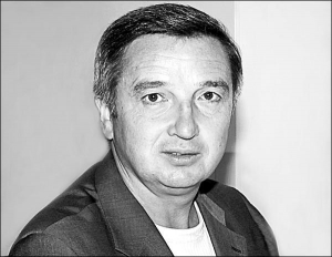 Василий Юрчишин: ”Вспомните, как Азаров всех пугал невыполнением из-за политического кризиса бюджета”