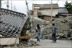 Землетрус у японському місті Кашівазакі зруйнував понад 300 будівель.