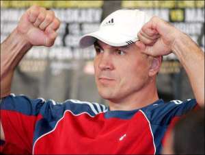 Чемпіон світу у суперважкій вазі за версією WBC Олег Маскаєв зараз не вболіває ні за кого. У молодості йому подобалися Мохаммед Алі та Майк Тайсон