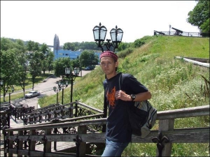 34-летний Александр Волощук в центре Чернигова за несколько дней до экспедиции за Полярный круг