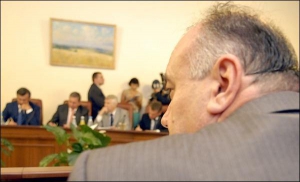 Міністр внутрішніх справ Василь Цушко на вчорашньому засіданні Кабміну весь час усміхався