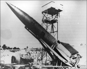 Ракета ”Фау-2” в боевой позиции. Нидерланды, декабрь 1944 года