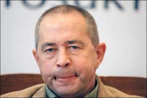 Олег Покальчук: ”Украинским политикам стоило бы позаимствовать у российских решительность”