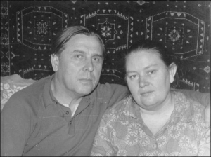Кіровоградець Іван Могила з дружиною Раїсою познайомився в Баку. Його батько вивіз туди свою родину 1933 року, коли в Україні був голод 
