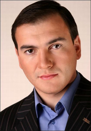 Ярослав Годунок — депутат Бориспільської міськради, голова політради Громадянської партії ”Пора”, президент благодійного фонду ”Надія”