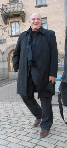 Голова виконкому УНА-УНСО Руслан Зайченко розповідає, що засуджених за участь в акції ”Україна без Кучми” не реабілітували. Хоча дві їхні справи лежать у Страсбурзькому суді
