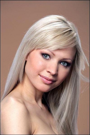 Участница ”Мисс Украина” из Полтавы Марина Кирасирова: ”Мне повезло с конституцией тела. Диет не придерживаюсь”