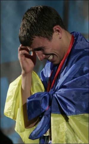 Василий Ломаченко после поражения в финальном поединке чемпионата мира. Чикаго, США