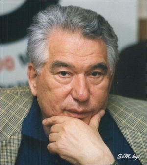 Письменник Чингіз Айтматов госпіталізували через ниркову недостатність. 2004-го він переніс інфаркт