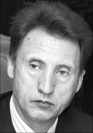 Николай Онищук: ”Если БЮТ будет настаивать на своей версии изменений, стоило бы провести всенародный опрос или референдум”