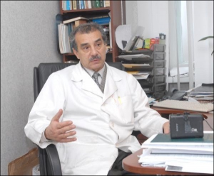 Хірург Георгій Коверков: ”Місцеві лікарі надали Сергієві Бондарю кваліфіковану допомогу”