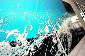 Картина ”Хвиля” хорватського художника Джуро Широглавича важить майже 6 тонн