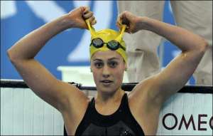 Австралийская пловчиха Стефане Райс победила на дистанции 400 метров комплексным плаванием. В то же время она установила мировой рекорд, превзойдя на четыре секунды предыдущее достижение украинки Яны Клочковой