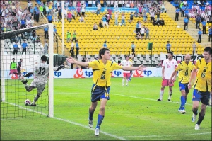 Півзахисник збірної України Cергій Кравченко (№16) забив єдиний гол у матчі проти поляків