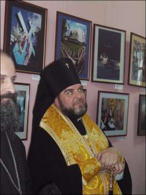Архиепископ Винницкий и Могилев-Подольский Симеон благословил первую православную выставку в Виннице