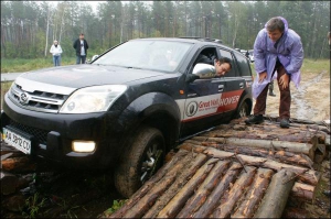 Сергій Матусяк застряг на ”Ґрейт Вол Гувері” у дерев’яних колодах. Виїхав заднім ходом