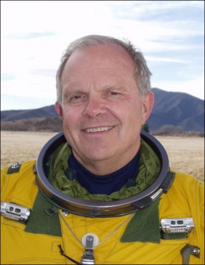 Мільйонер та авіатор Стів Фоссет розбився над пустелею в американському штаті Каліфорнія