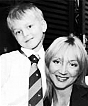 У Дені Байсарова, сина співачки Крістіни Орбакайте, діагностували струс головного мозку і зміщення шийних хребців
