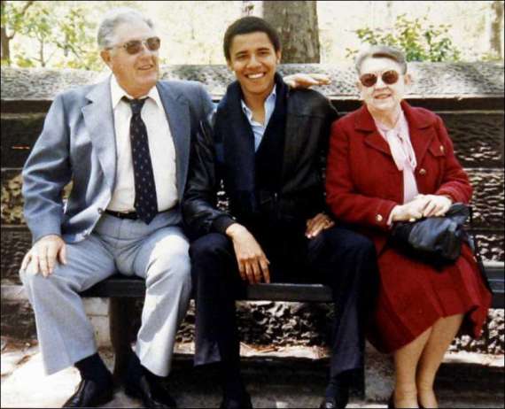 Стэнли Дэнхем, Барак Обама и Мэдлин Дэнхем