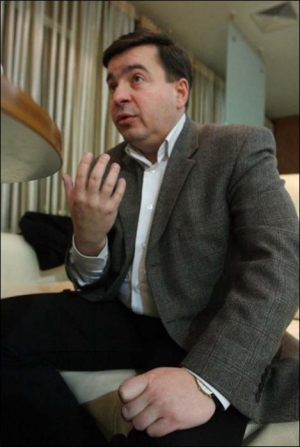  Нардеп від блоку НУ-НС Тарас Стецьків каже, що ім’я нового голови їхньої парламентської фракції визначила група впливових депутатів-бізнесменів