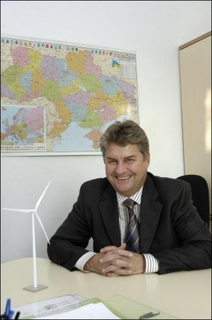 Андрей Конеченков: ”Если для строительства атомного блока нужно 10 лет, то для монтажа ветроагрегата достаточно нескольких дней”