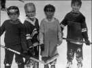 В 5 лет Поникаровский начал карьеру хоккеиста