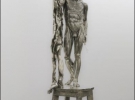 Бронзову скульптуру ”Святий Варфоломій” Деміен Хьорст зробив 2005-го. За легендою Варфоломій самотужки зняв із себе шкіру, щоб довести свою віру
