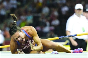 Олена Ісінбаєва 26 разів покращувала світові рекорди. У Берліні вона не змогла жодного разу стрибнути над планкою
