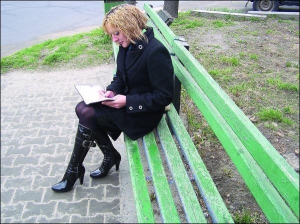 25-летняя жительница Запорожья Алина полгода работала проституткой в российском городе Волоколамск. Ей приходилось обслуживать более 20 бывших заключенных