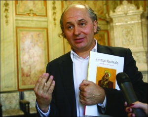 Киевский издатель Иван Малкович надеется, что "Детское Евангелие" в магазинах будет стоить не больше 40 гривен