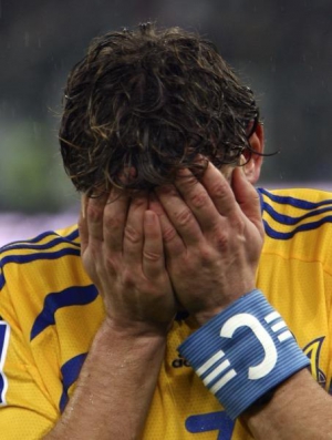 Андрей Шевченко после матча Украина—Греция. На Кубке мира-2010 он не сыграет, а в 2014 футболисту будет 38 лет