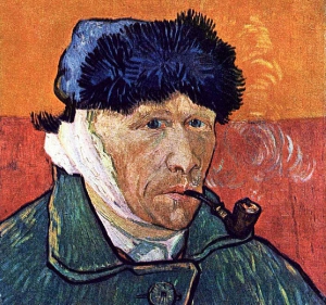 "Автопортрет із відрізаним вухом і люлькою" 35-річний Вінсент Ван Ґоґ створив через кілька тижнів після сварки із Полем Ґоґеном - у січні 1889-го. Малював себе із дзеркала - тобто, на картині пов'язка насправді накладена на ліве вухо